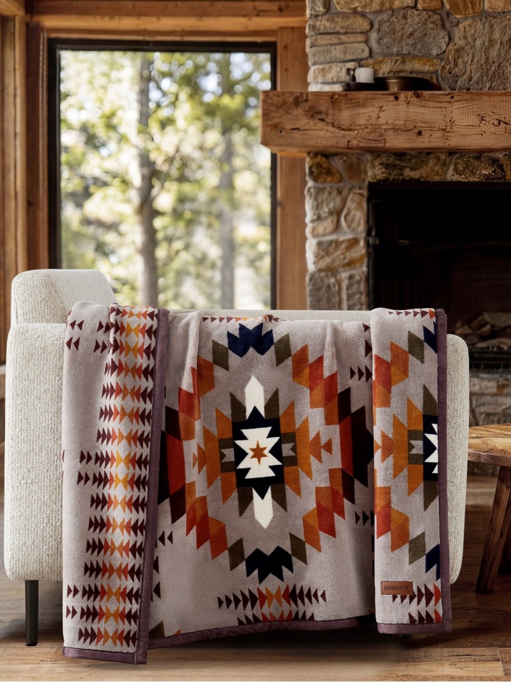 Pendleton Southwestern Pattern Plush Throw Blanket NEW 50”x70”